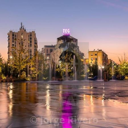 Central Apartment-New Bazar Тирана Экстерьер фото